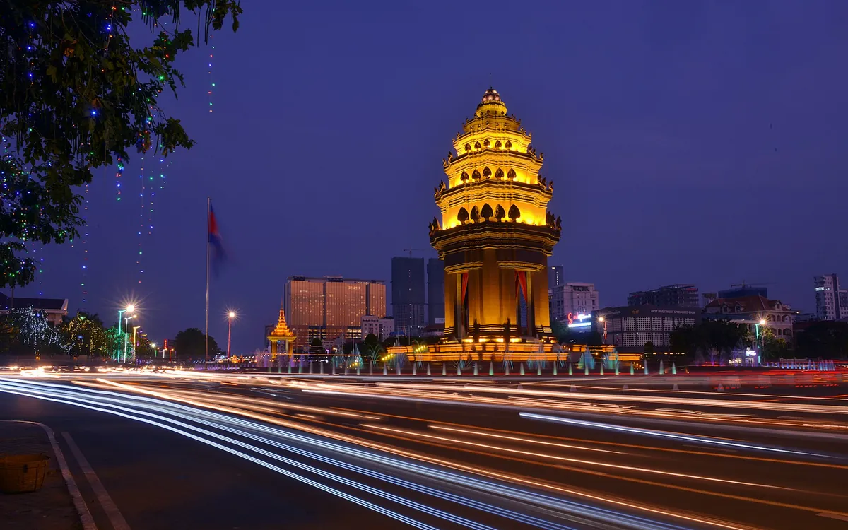 Independence Monument, Phnom Penh